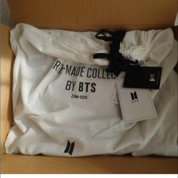 BTS White Sweatshirt - Picture 1 of 2